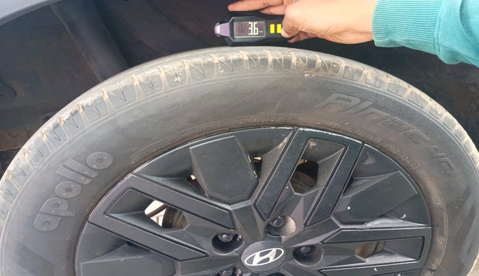 2022 Hyundai VENUE SX 1.5 CRDI, Diesel, Manual, 79,667 km, tyre