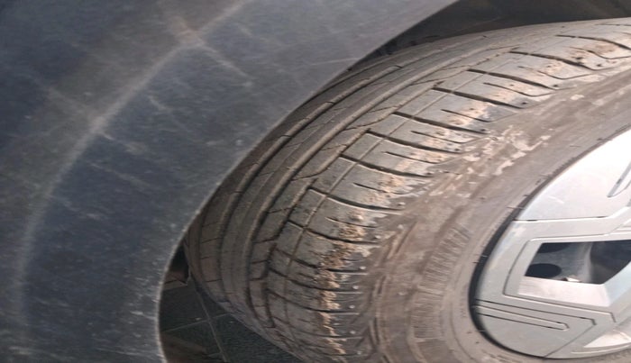 2024 Tata NEXON SMART+ 1.2 PETROL, Petrol, Manual, 8,384 km, tyre