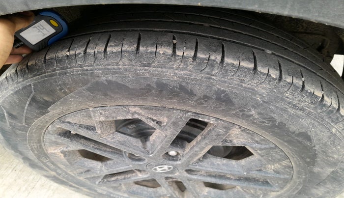 2023 Hyundai VENUE  SX(O) 1.0 Turbo MT Knight Edition, Petrol, Manual, 35,131 km, tyre