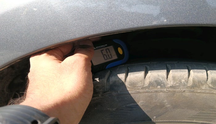 2015 Hyundai Verna FLUIDIC 1.6 CRDI SX 4S, Diesel, Manual, 40,210 km, tyre