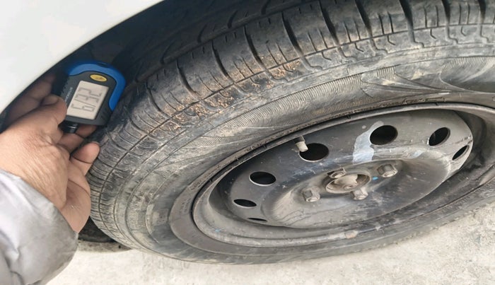 2016 Maruti Swift VDI ABS, Diesel, Manual, 1,78,431 km, tyre