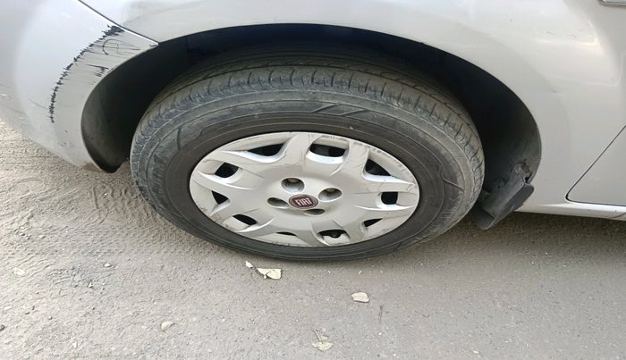 2011 Fiat Grand Punto Emotion 1.3, Diesel, Manual, 1 km, tyre