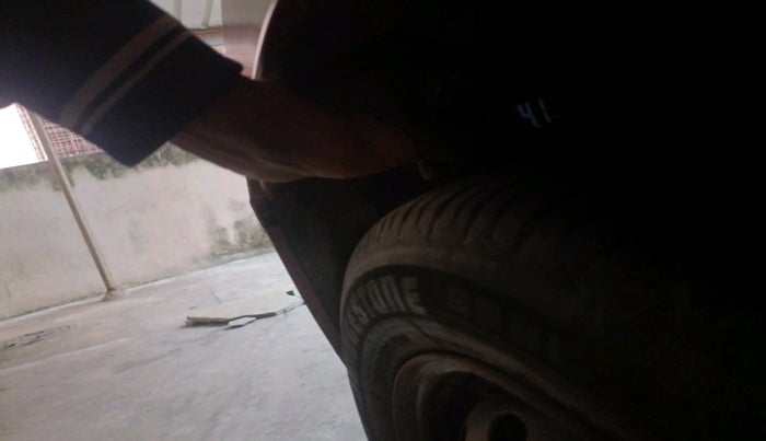 2017 Tata Tiago WIZZ EDITION PETROL, Petrol, Manual, 36,937 km, tyre