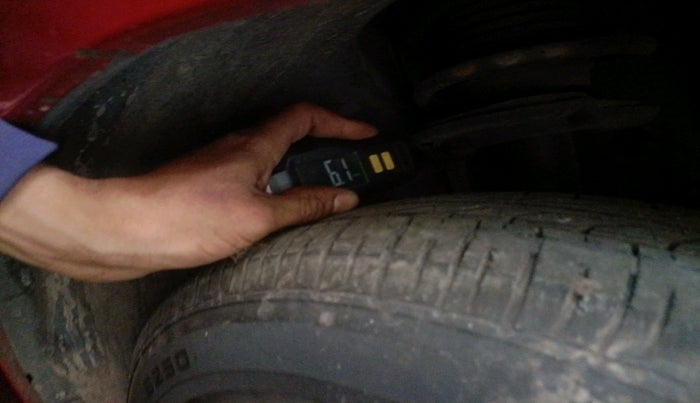 2017 Tata Tiago WIZZ EDITION PETROL, Petrol, Manual, 36,937 km, tyre