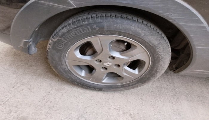 2015 Renault Lodgy 110 PS RXZ 8 STR, Diesel, Manual, 80,813 km, tyre