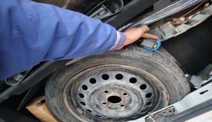 2016 Maruti Wagon R 1.0 VXI, Petrol, Manual, 40,758 km, tyre