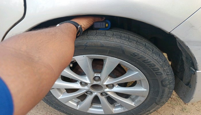 2014 Maruti Ertiga VDI, Diesel, Manual, 1,94,726 km, tyre