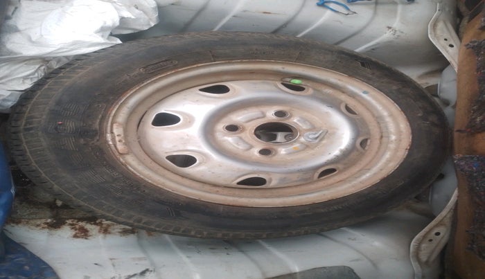 2019 Maruti Alto K10 LXI, Petrol, Manual, 28,754 km, tyre