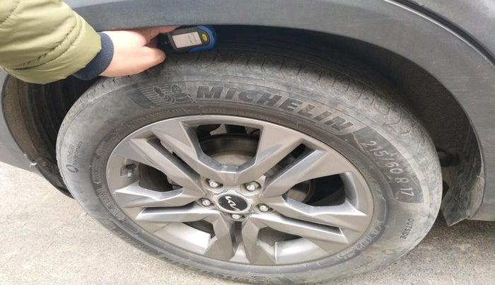 2022 KIA SELTOS HTX 1.5 DIESEL, Diesel, Manual, 76,898 km, tyre