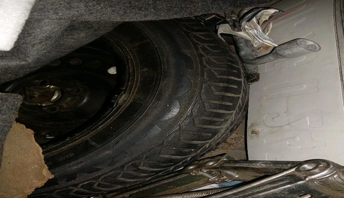 2011 Honda City 1.5L I-VTEC V MT, Petrol, Manual, 94,669 km, tyre