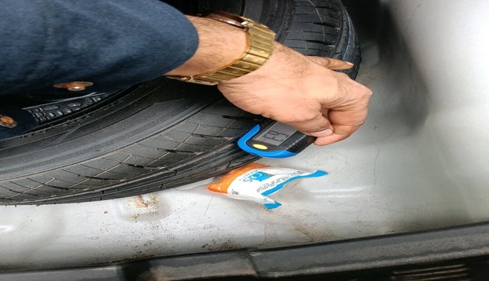 2019 Hyundai Verna 1.6 VTVT SX (O) AT, Petrol, Automatic, 96,923 km, tyre