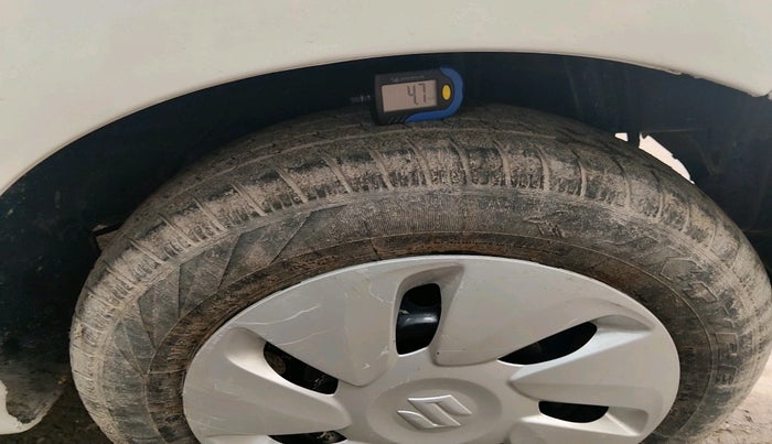 2021 Maruti Celerio VXI CNG, Petrol, Manual, 17,396 km, tyre