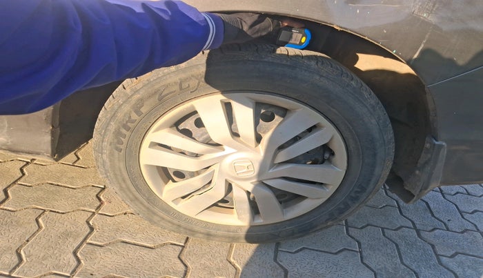 2014 Honda City 1.5L I-DTEC SV, Diesel, Manual, 1,18,794 km, tyre