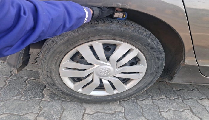 2014 Honda City 1.5L I-DTEC SV, Diesel, Manual, 1,18,794 km, tyre