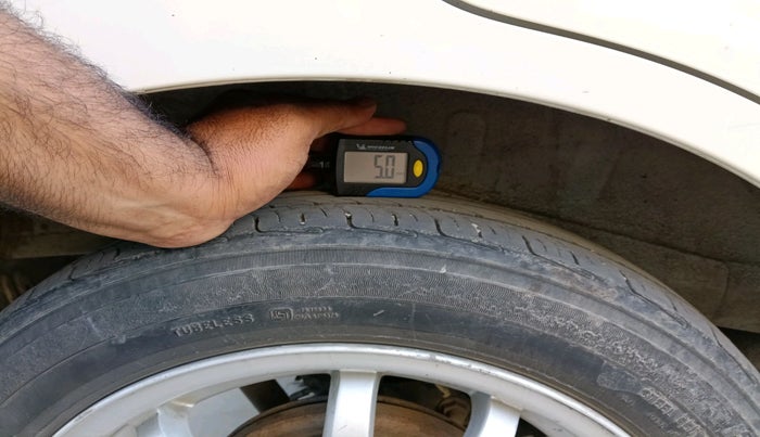 2015 Maruti Wagon R 1.0 VXI, CNG, Manual, 89,468 km, tyre