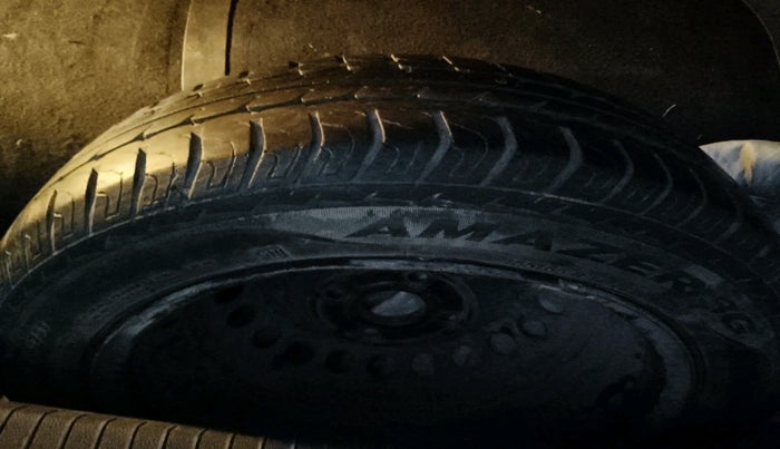 2015 Hyundai Grand i10 MAGNA 1.2 KAPPA VTVT, Petrol, Manual, 94,009 km, tyre