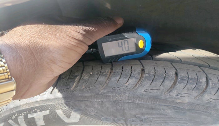 2015 Honda Jazz 1.2L I-VTEC V, Petrol, Manual, 63,136 km, tyre