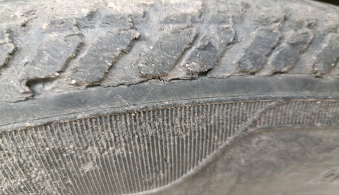 2019 Tata NEXON XM PETROL, Petrol, Manual, 71,055 km, tyre