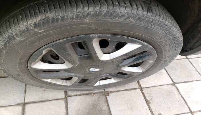 2019 Tata NEXON XM PETROL, Petrol, Manual, 71,055 km, tyre