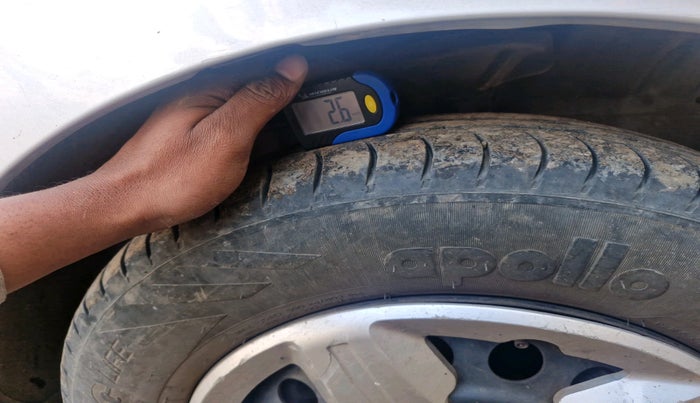 2013 Chevrolet Enjoy 1.3 LS 7 STR, Diesel, Manual, 1,63,532 km, tyre