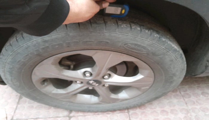 2019 KIA SELTOS HTK PLUS AT 1.5 DIESEL, Diesel, Automatic, 1,18,913 km, tyre