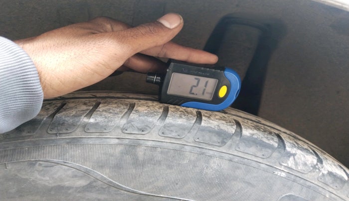 2018 Maruti Swift VDI, Diesel, Manual, 71,150 km, tyre