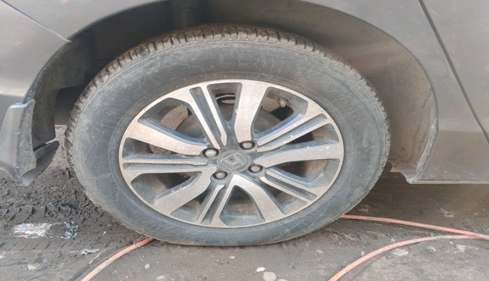 2018 Honda City 1.5L I-DTEC V, Diesel, Manual, 91,071 km, tyre