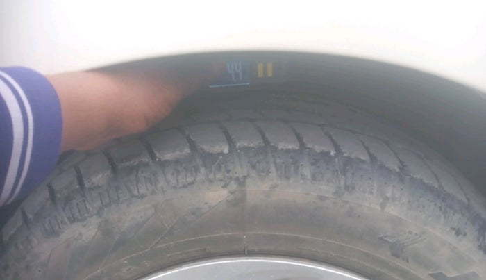 2015 Maruti Celerio VXI, Petrol, Manual, 44,216 km, tyre