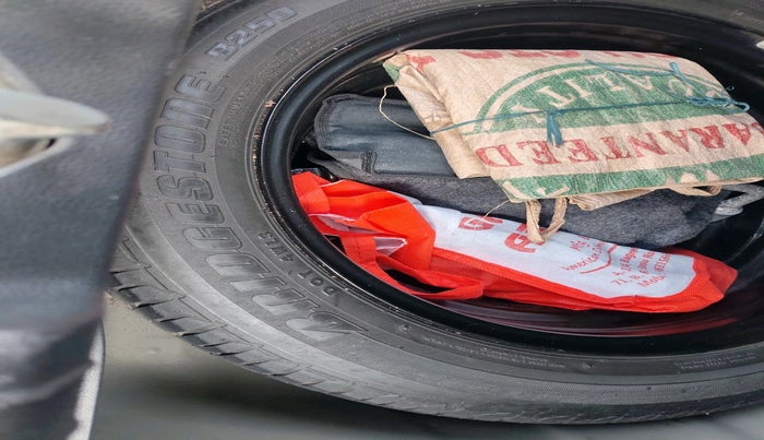 2016 Hyundai Elite i20 ASTA 1.2, Petrol, Manual, 62,790 km, tyre