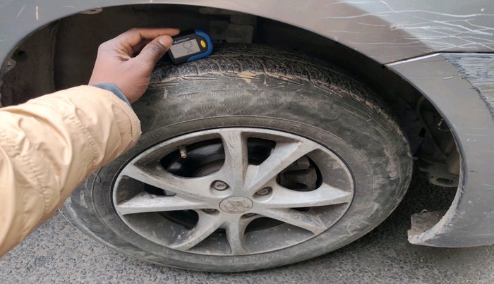 2017 Maruti Swift VXI, Petrol, Manual, 87,210 km, tyre