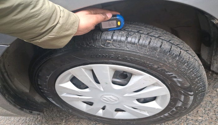 2014 Maruti Swift Dzire VXI, Petrol, Manual, 1,13,645 km, tyre