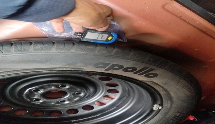 2018 Maruti Vitara Brezza ZDI PLUS DUAL TONE, Diesel, Manual, 80,613 km, tyre