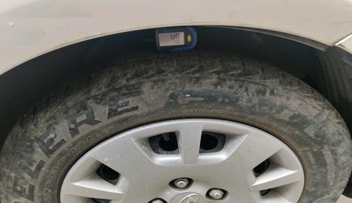 2012 Hyundai i20 MAGNA 1.2, Petrol, Manual, 32,524 km, tyre