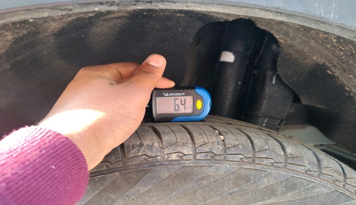 2025 KIA SYROS HTK 1.0 Turbo 6MT, Petrol, Manual, 2,507 km, tyre