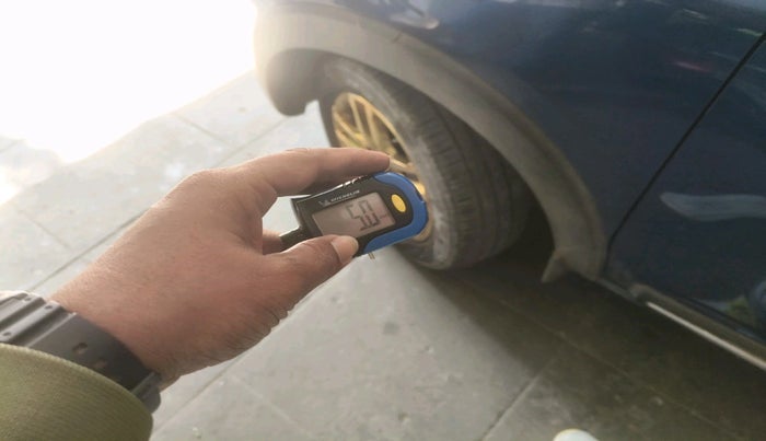 2022 Renault TRIBER RXZ, Petrol, Manual, 17,033 km, tyre