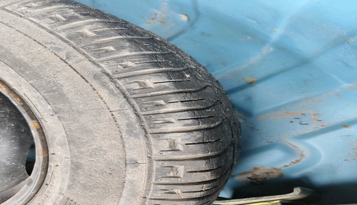 2016 Maruti Alto 800 LXI, Petrol, Manual, 79,701 km, tyre