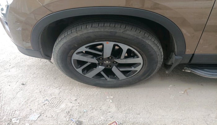 2022 Tata Harrier XZ PLUS 2.0L, Diesel, Manual, 37,512 km, tyre