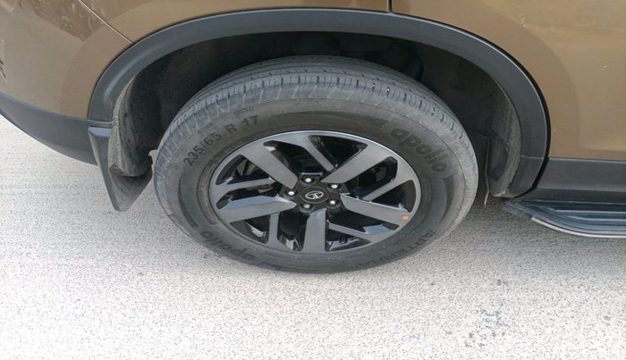 2022 Tata Harrier XZ PLUS 2.0L, Diesel, Manual, 37,512 km, tyre