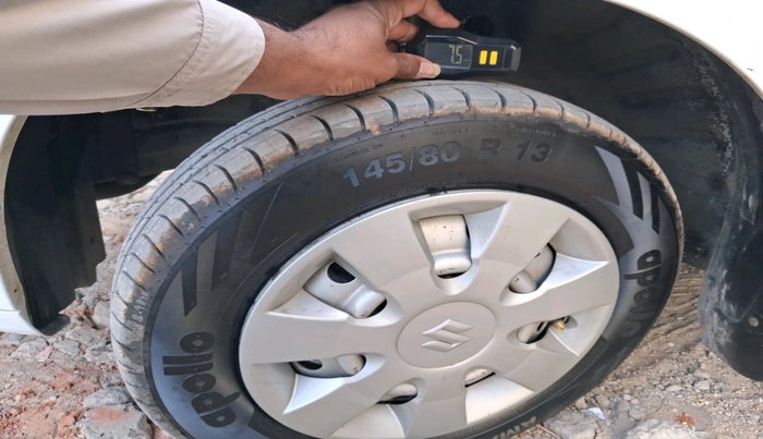 2011 Maruti Wagon R 1.0 LXI, Petrol, Manual, 88,532 km, tyre