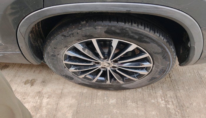 2018 Skoda Kodiaq STYLE 2.0 TDI 4X4 AT, Diesel, Automatic, 1,56,158 km, tyre