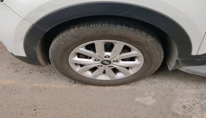 2018 Hyundai Creta S 1.4 DIESEL, Diesel, Manual, 1,26,019 km, tyre