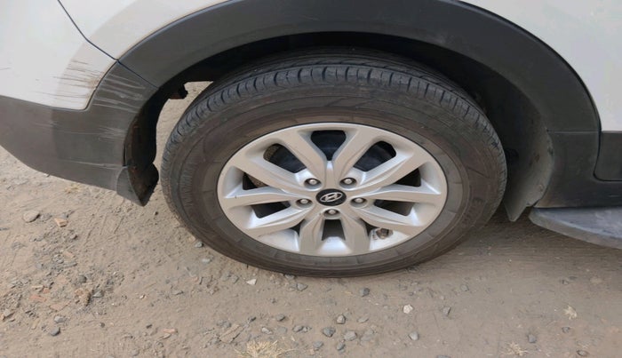 2018 Hyundai Creta S 1.4 DIESEL, Diesel, Manual, 1,26,019 km, tyre