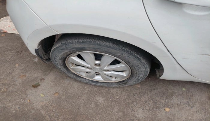 2013 Hyundai i20 SPORTZ 1.2, Petrol, Manual, 1,02,079 km, tyre