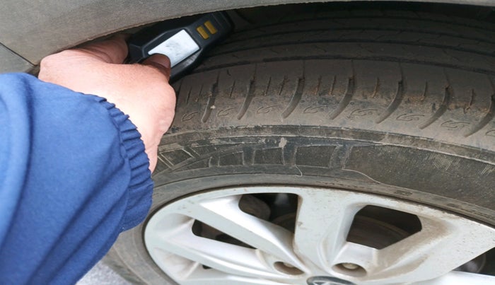 2019 Hyundai Creta SX 1.6 PETROL, Petrol, Manual, 1,19,532 km, tyre