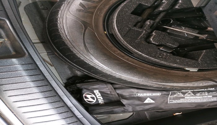 2019 Hyundai Creta SX 1.6 PETROL, Petrol, Manual, 1,19,532 km, tyre