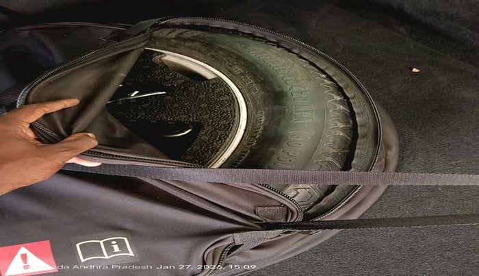 2021 BMW 6 Series GT 630d M Sport, Diesel, Automatic, 56,576 km, tyre