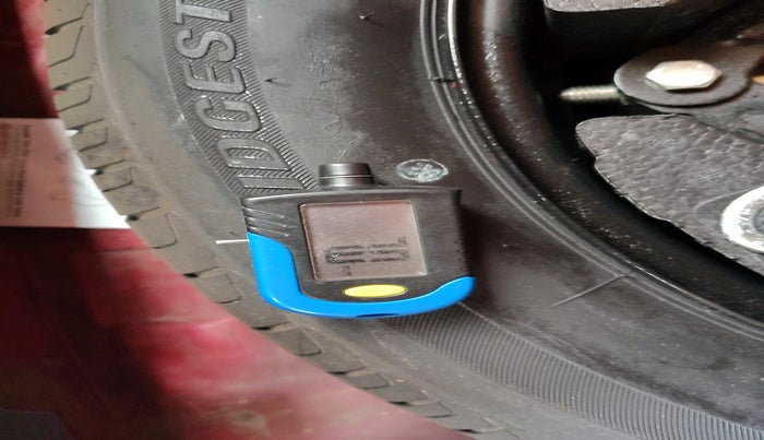 2018 Tata NEXON XZ PLUS DIESEL, Diesel, Manual, 1,49,755 km, tyre