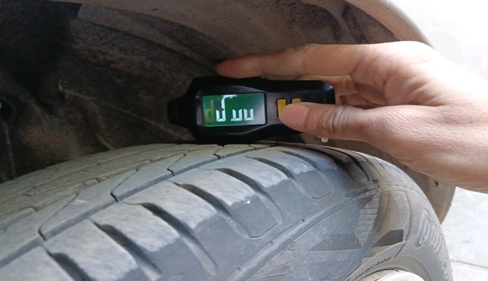 2019 Maruti Baleno DELTA PETROL 1.2, Petrol, Manual, 1,70,842 km, tyre