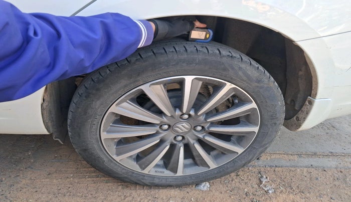 2023 Maruti Ciaz ALPHA  AT 1.5 SHVS PETROL, Petrol, Automatic, 1,14,388 km, tyre