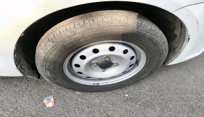 2021 Maruti Swift Dzire TOUR S-CNG, Petrol, Manual, 74,069 km, tyre